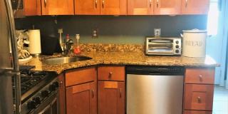 Gorgeous 3-Bed Townhome in Whitman! Available mid-July! Gallery 9