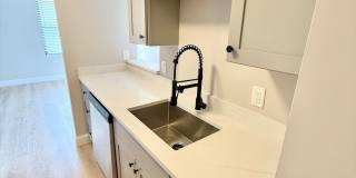 Fully Renovated 3-Bedroom Unit in Prime Ashmont Location w/ Parking Gallery 6