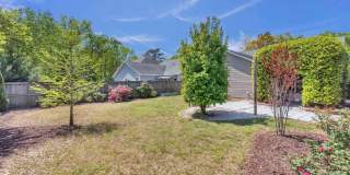 3 Bed 2 Bath w/ a Bonus in Vineyard Plantation! Gallery 36