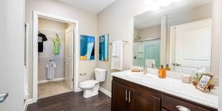 River & Rich Gallery 20