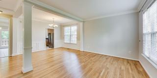 43537 CLIVEDON Court Gallery 2
