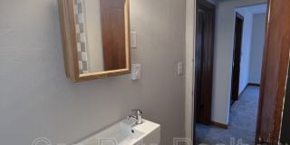 924 E 18th Ave Gallery 18