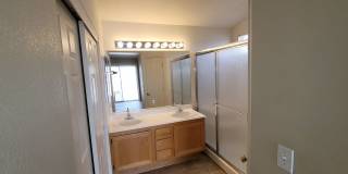 Beautiful Single Story Summerlin Home on a corner lot. Gallery 23