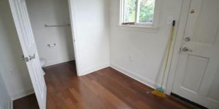 219 HERMITAGE Street Gallery 9