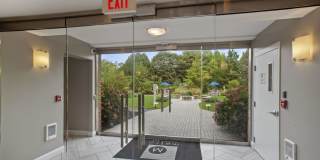 Metro Marina Bay Gallery 7