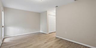 104 FRAZER DR Gallery 41