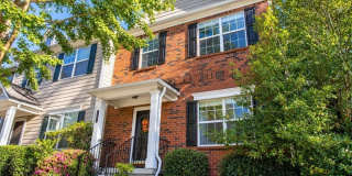 1415 Bay Overlook- Drive Gallery 1