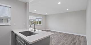 Charle Square Apartments Gallery 2