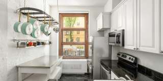 262 W 25TH Street Gallery 3