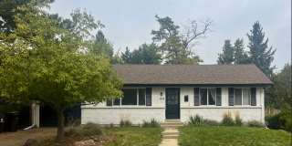 BEAUTIFUL 5 Bed 2 Bath South Boulder Home Available June 10! Gallery 1