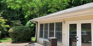 4 BR 3 BATH in Cedar Creek! Gallery 42