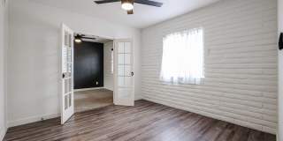 1803 W Maryland Avenue Gallery 8