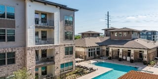Album Keller Ranch - 55+ Apartment Homes Gallery 4