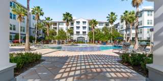 Paseo at Winter Park Village Gallery 14