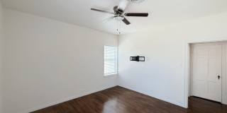 1214 Sutton Gallery 30