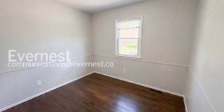 11912 Beacon Avenue Gallery 15