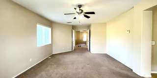 5 bed, 3 bath located in Corona CA! Gallery 24