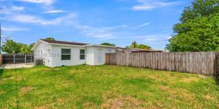 3632 NW 194th Ter Gallery 2
