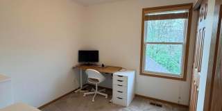 5205 Wabash River Street Gallery 28