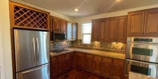 10748 Beach House Avenue Gallery 1