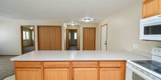 Spacious 2-Bedroom Townhome with Attached Garage in Brandon! Spacious 2-Bedroom Townhome with Attached Garage in Brandon! Gallery 12