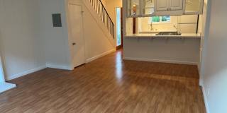 EPIC REA: 2 BR/1 BA Townhome w/ 1 Parking in Great Corte Madera Gallery 13