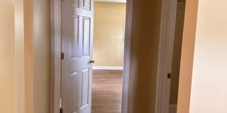 Charming 2-Bedroom Home in Maryville City Gallery 12