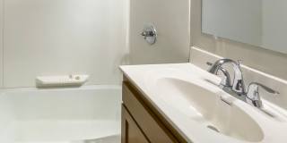 District on Oakwood - Northside Apartments Gallery 32