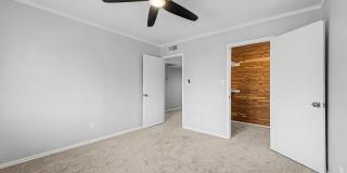 2457 W REDFIELD Road Gallery 31