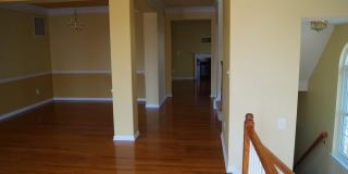 25575 AMERICA Square Gallery 52