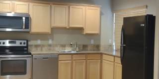 NW 3x2 townhome with primary bedroom on the main level Gallery 8