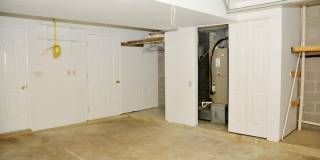 Charming End-Unit Townhouse in Mt. Airy Manor Community Gallery 14