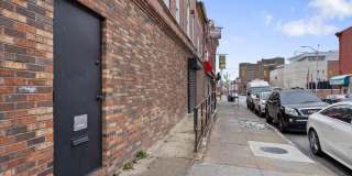 1011 GREENMOUNT Avenue Gallery 2