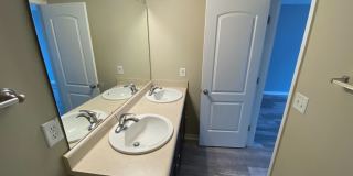 Room in 3 Bedroom Home at Meryton Park Wy Gallery 21