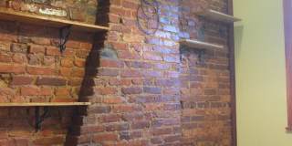 Beautiful Renovated Four bedroom Townhome Gallery 31