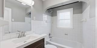 735 E Mithoff Street Gallery 10