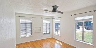 268 E Mill Street Gallery 15