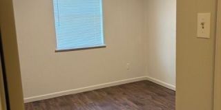 1400 SE 21st Street Gallery 11