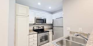 Saybrook Condo! 1 Bed/1 Bath with In-Unit Washer & Dryer & Covered Patio! Gallery 12