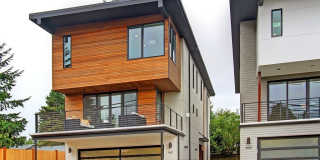 Luxurious 4 Bedroom Home with 2 Car Garage Luxurious 4 Bedroom Home with 2 Car Garage Gallery 1