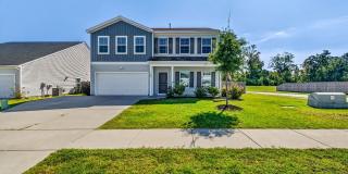 Spacious Summerville Home with Private Pool Gallery 1