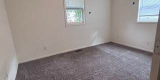 127 - 17th St SE Gallery 10