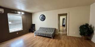 507 W Estes Ave unit: 7 Gallery 4