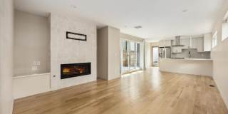 Upscale rear unit in the heart of Denver! Gallery 1