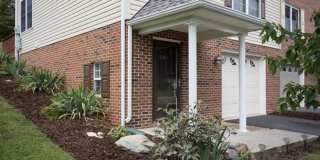 525 Pointe Drive Gallery 2