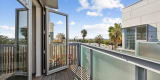 Evani 3223 Wilshire Gallery 33