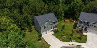 Like-New 4 bedroom 2.5 bathroom home with Custom Touches, open floor plan AND a Cul-de-sac lot! Must see! Gallery 40