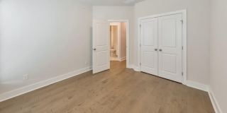 413 Bishop Lane Gallery 22