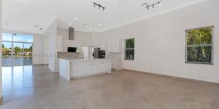 1666 Victoria Pointe Cir Gallery 31