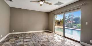1402 Cormorant Road Gallery 18